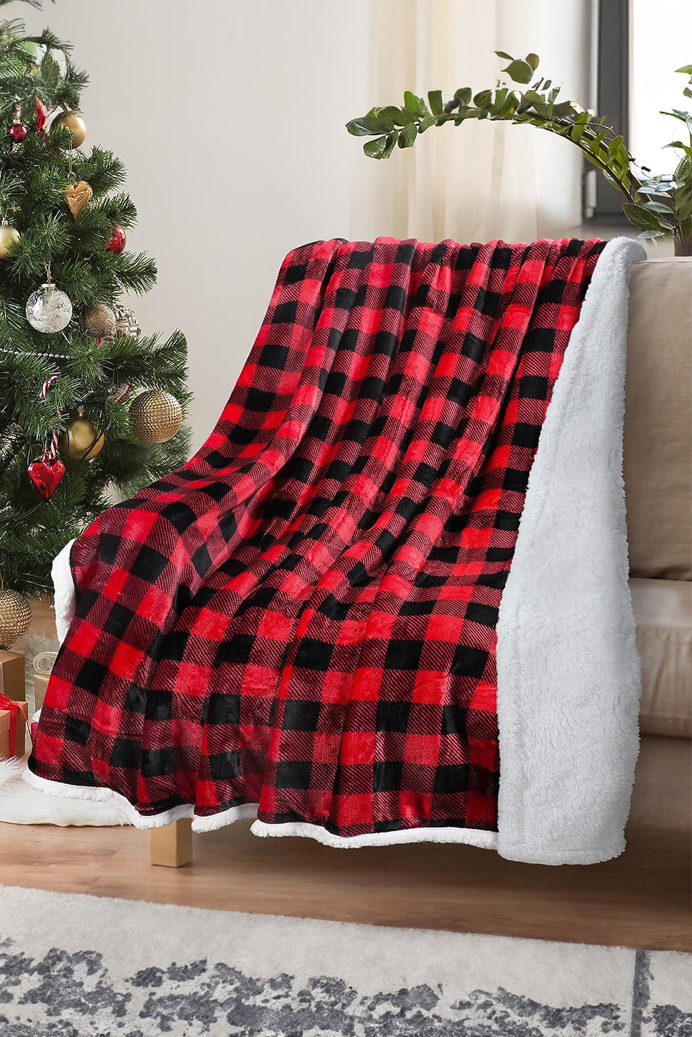 Fiery Red Plaid Print Sherpa Throw Blanket