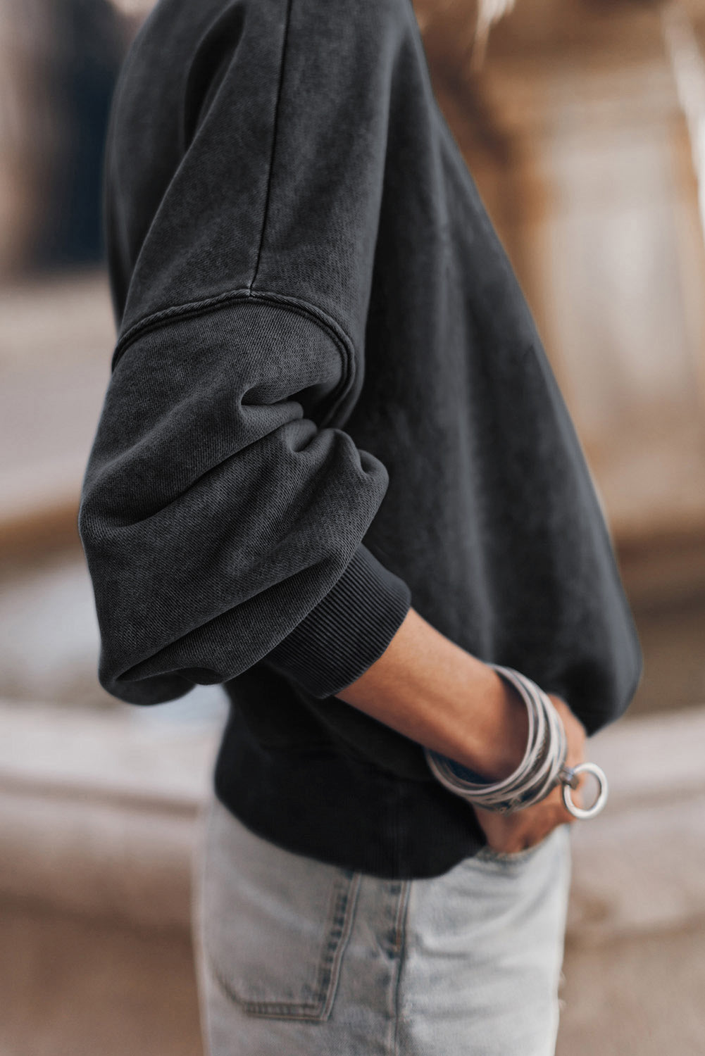 Plain Drop Shoulder Crew Neck Pullover Sweatshirt