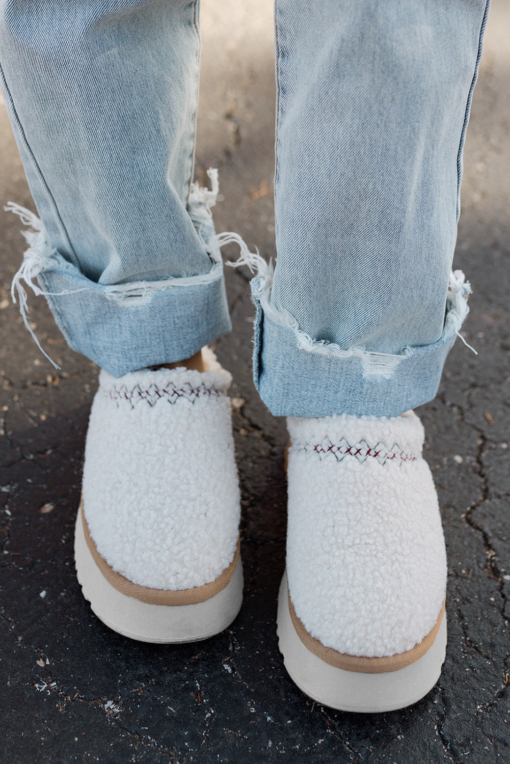 White Suede Plush Thick Sole Slippers