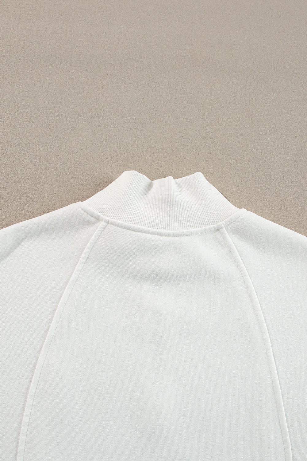 White Plain Sweatshirt